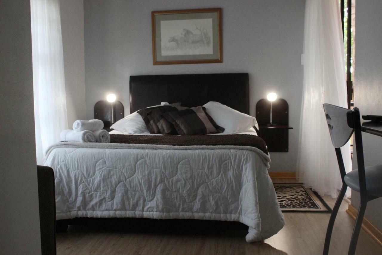 Francor Guesthouse Pretoria-Noord Extérieur photo