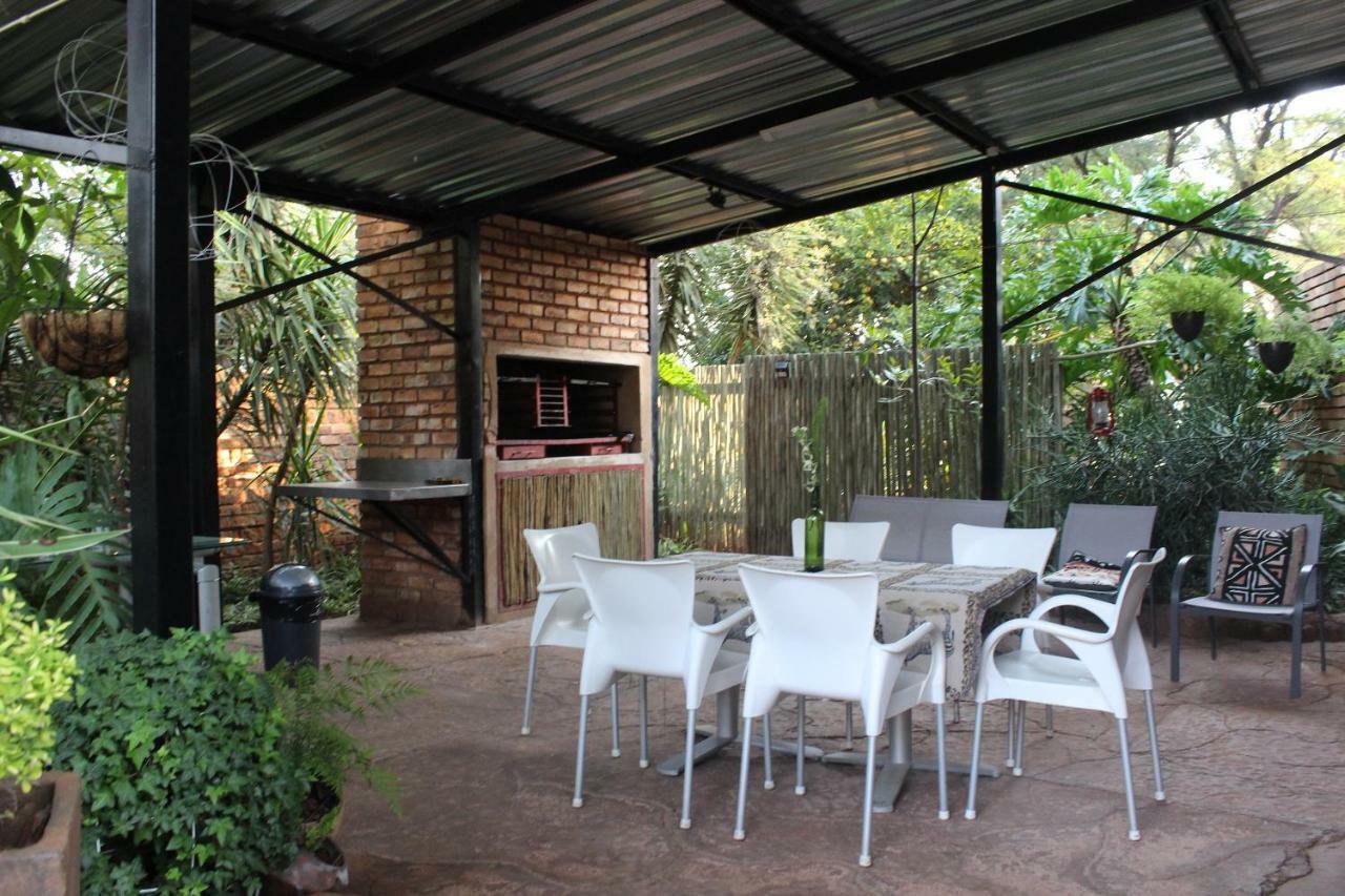 Francor Guesthouse Pretoria-Noord Extérieur photo