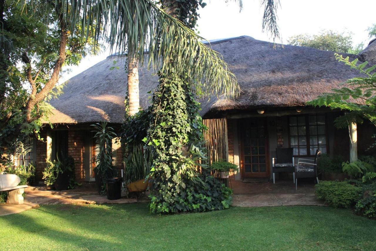 Francor Guesthouse Pretoria-Noord Extérieur photo
